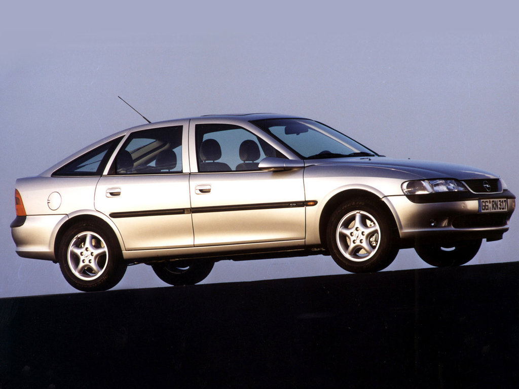 Молдинги для Opel Vectra B CC (J96) 2.0 Бензин 112 л.с.